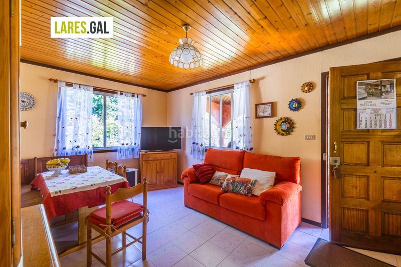 Foto d37c2f1c-12d2-471b-a711-80bf21738dce. Casa amb aparcament a Darbo Cangas