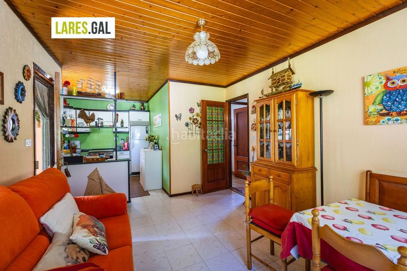 Foto f1fa345e-61aa-48b0-99ec-ff9430d956e3. Casa amb aparcament a Darbo Cangas