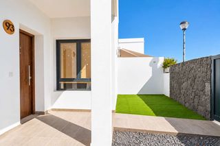Zweistöckige Wohnung in Costa Teguise. Duplex pareado en costa teguise