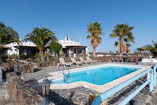Xalet a Macher. Increíble chalet con finca rural de más de 27.000 m2. puerto cal