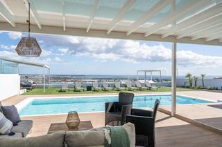 Chalet à Playa Blanca. Villa de ensueño con vistas al mar