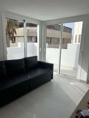 Location Appartement à Garcia de hita 12. Ático en alquiler en el centro de arrecife