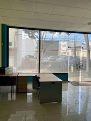 Lloguer Local Comercial a Centro - La Vega Alta. Local comercial