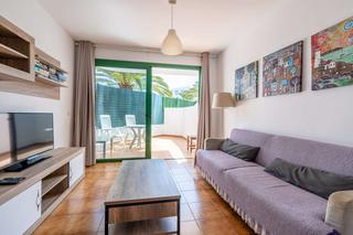 Apartament a Las olas 6. Exclusiva propiedad reformada en planta baja, en primera línea d