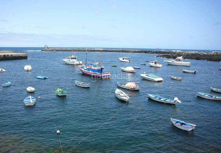 Foto 80104e85-e27e-4f70-b557-c50b066456b7. Finca rústica a peña hendida 14 a Orzola Haría