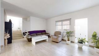 Dúplex en San Bartolomé pueblo. Dúplex reformado con piscina privada en san bartolomé pueblo