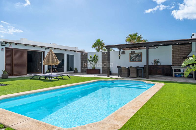 Foto 020e030c-4bfa-4186-ac2a-9d9b040c1fcd. Xalet amb aparcament piscina a Playa Blanca Yaiza