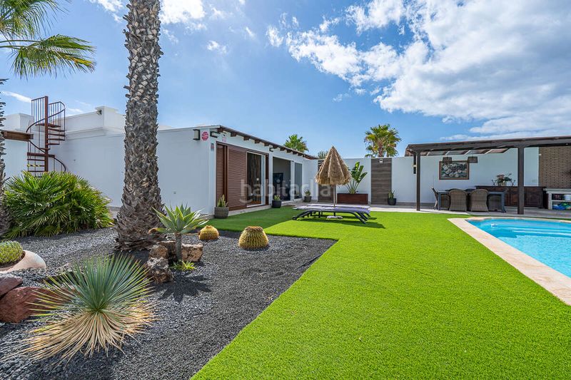 Foto 1ba10f59-dc10-4295-b8e6-873d861a0e84. Xalet amb aparcament piscina a Playa Blanca Yaiza