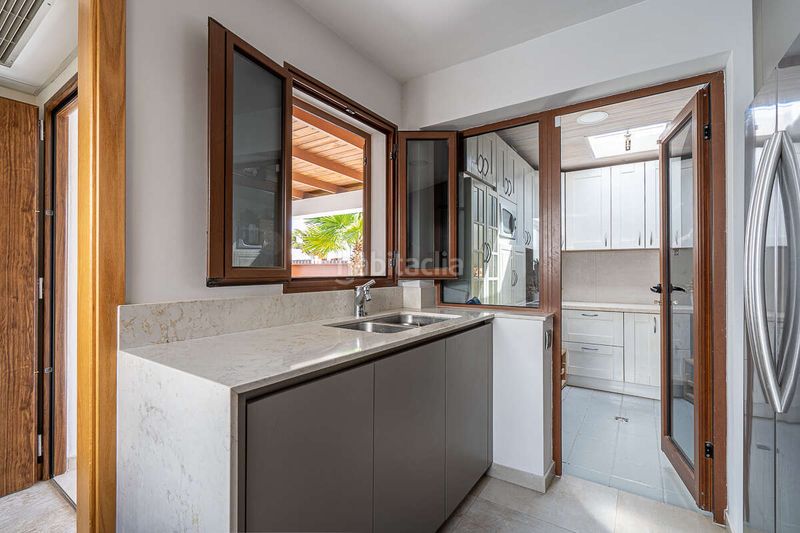 Foto 6735336e-8fa5-437d-8288-50d70351ae1d. Xalet amb aparcament piscina a Playa Blanca Yaiza