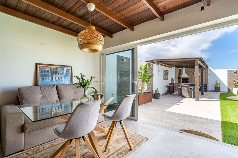 Foto f00885e5-abcd-4e6b-951f-0f9df400e086. Xalet amb aparcament piscina a Playa Blanca Yaiza