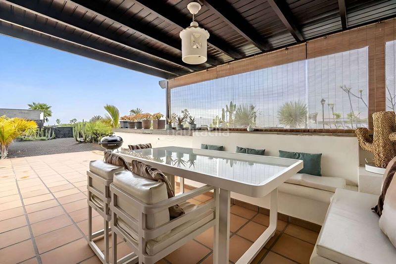 Foto 1345de0d-30c5-4a38-a04e-c70c3e1721f1. Xalet amb piscina a Playa Blanca Yaiza
