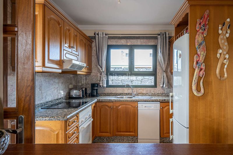 Foto 5e5eaaa8-211a-486f-be01-0039fd1eff13. Xalet amb piscina a Playa Blanca Yaiza