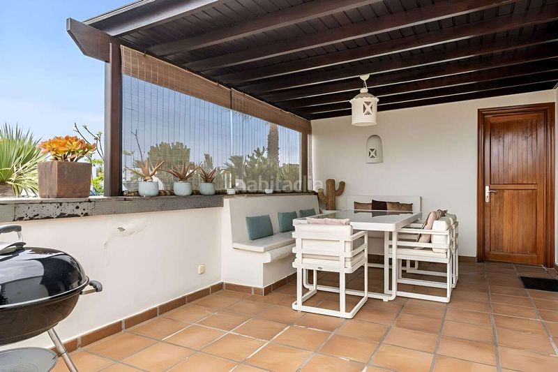 Foto d0ba7d75-536d-45a1-99eb-0058afc3e47a. Xalet amb piscina a Playa Blanca Yaiza