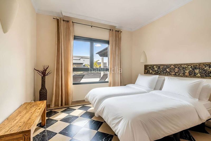 Foto f94865f4-b7de-43c4-bba3-680ad9207def. Xalet amb piscina a Playa Blanca Yaiza