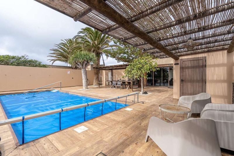 Foto 9fa6785a-8abb-49b6-b525-bf899c109b96. Xalet amb aparcament piscina a Tías pueblo Tías