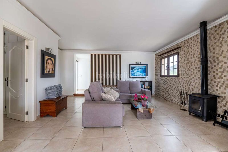 Foto a1378e82-c2cc-440f-8953-0b2fe4a6a849. Xalet amb aparcament piscina a Tías pueblo Tías