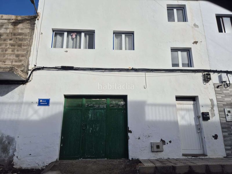 Foto 5cf16711-7e4e-4690-acbb-6acd330173ed. Casa amb aparcament a Tinajo