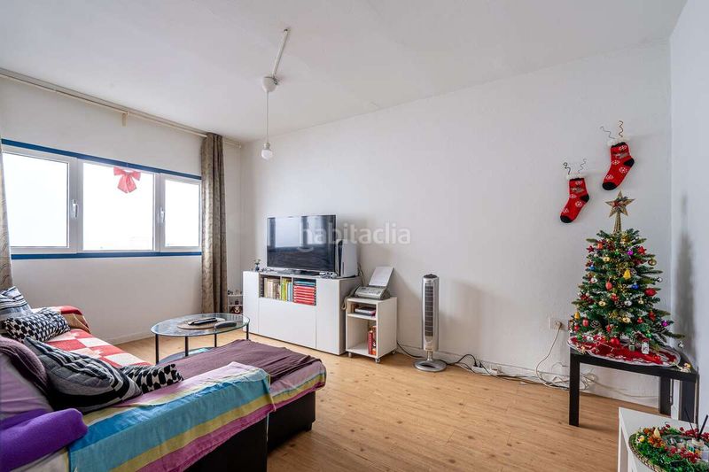 Foto 824c2ce2-5842-4a78-a5fa-e1f9443a2e56. Casa amb aparcament a Tinajo