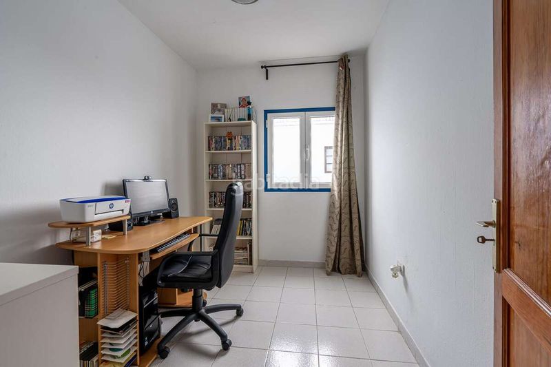 Foto ce5ebde0-de29-4f0c-ac95-51fb47bb657d. Casa amb aparcament a Tinajo