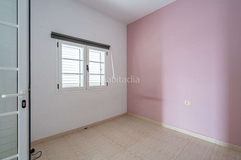 Foto b2b747ee-9b8a-434a-8e1c-2b1bd5a79cbf. Duplex in Centro - La Vega Alta Arrecife