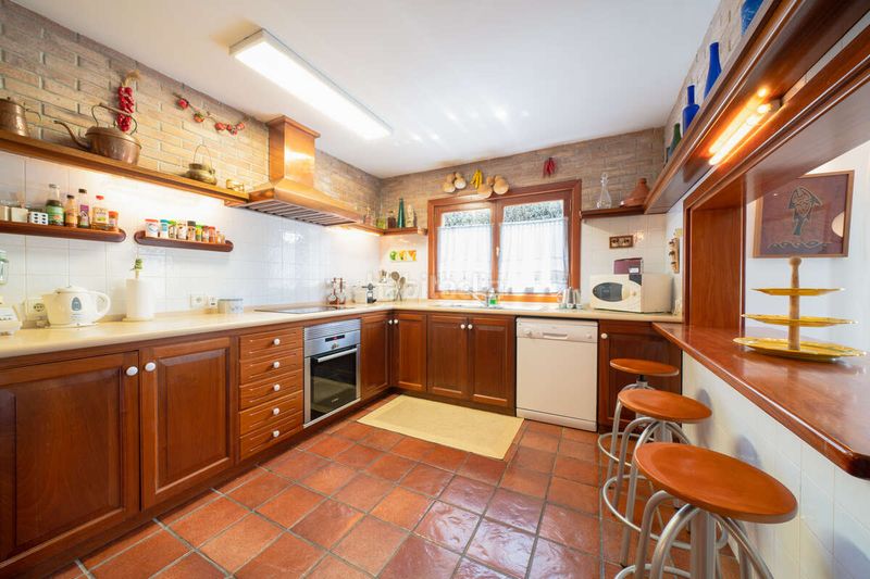 Foto 0bcde9cf-baca-4fd7-9a66-777aa1d6bee2. Xalet amb aparcament piscina a El Cable Arrecife