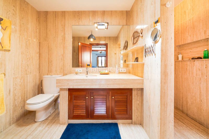 Foto 36b52863-8f9e-4eb2-96e4-8370678ffa52. Xalet amb aparcament piscina a El Cable Arrecife