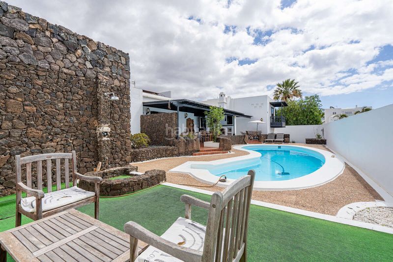 Foto db3f0bae-d04d-4100-8036-a416565acd09. Xalet amb aparcament piscina a El Cable Arrecife