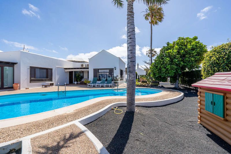 Foto e0033624-17ea-4171-a669-35eefc5a8324. Xalet amb aparcament piscina a El Cable Arrecife