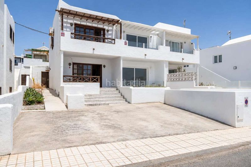 Foto e019bafe-db30-469b-8d93-83c9e9d66692. Duplex in Puerto del Carmen Tías