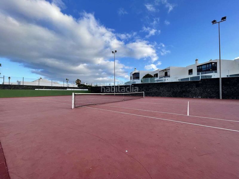 Foto 83b723df-ad45-4e5b-a258-10a6caaf2e2e. Duplex con parcheggio piscina in costa Teguise Teguise
