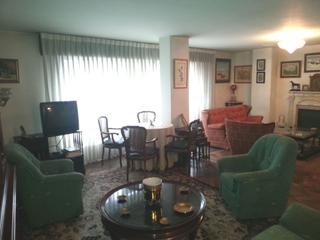 Pis a Ensanche. Piso en venta en linares rivasalfonso molina de 4 dormitorios co