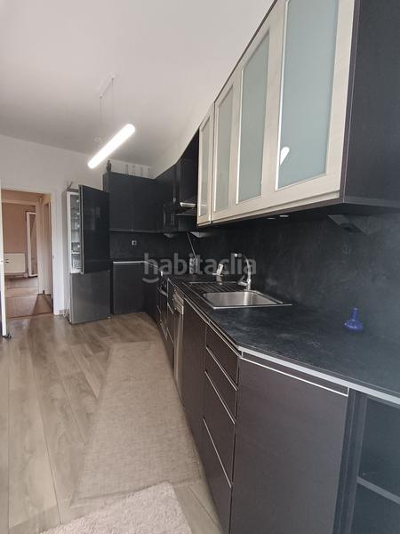 Foto 1590db8b-e48b-411f-a280-da328cd3480d. House with parking in Cambre