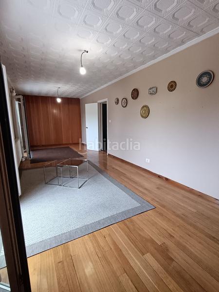 Foto 41643357-f142-4c49-812b-d579da843745. House with parking in Cambre