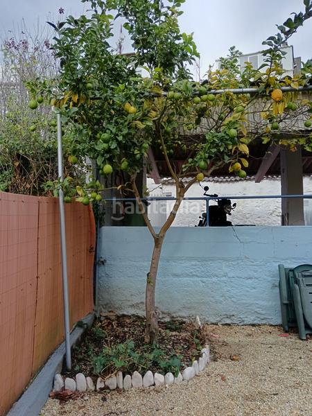 Foto a62677b2-b4ac-43a8-afa9-9ca551ee32d2. House with parking in Cambre