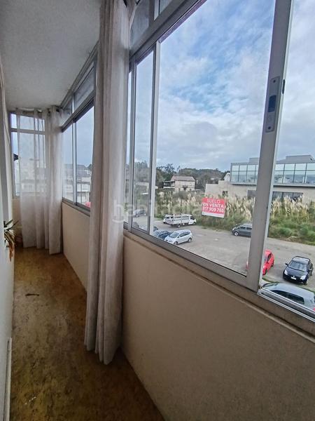 Foto fb37ab88-dc4b-4677-aca6-5ef922d032a9. House with parking in Cambre