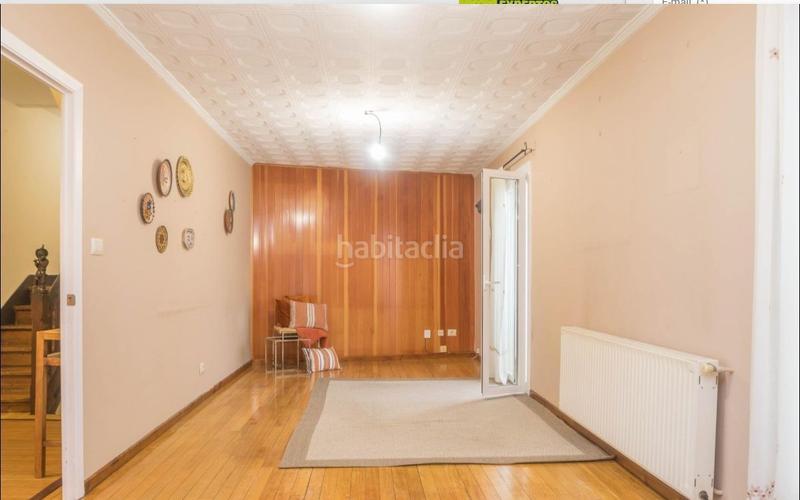 Foto 4153cddb-f4ff-4f1d-a166-01222eabd9ad. Maison avec parking dans Cambre