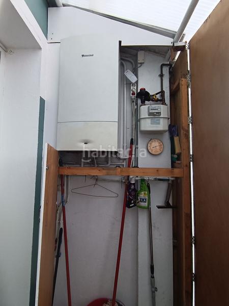 Foto 6526a9fd-8763-4fb0-a125-c44804b6af39. Maison avec parking dans Cambre