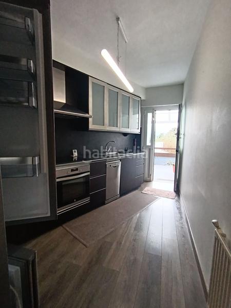 Foto 78abe8c1-9ff5-4cc3-a63a-43e4ab04570c. Maison avec parking dans Cambre