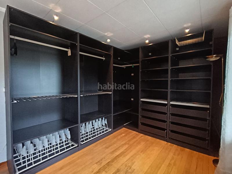 Foto 7e5c2d26-bd4b-4437-b555-103198991bd9. Maison avec parking dans Cambre