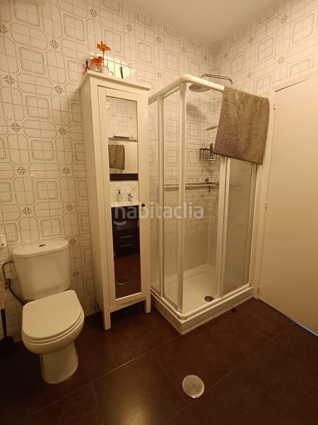 Foto e3d323c3-3e7d-4ae6-92e5-3ace34f3a315. Maison avec parking dans Cambre