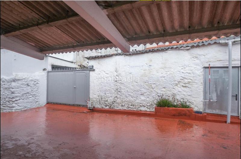 Foto fb3524c4-5beb-4c03-a587-e25a0f3b4d3a. Maison avec parking dans Cambre