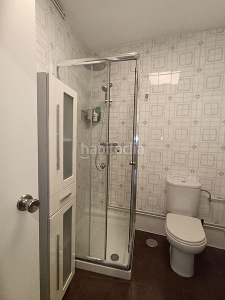 Foto fc000ba0-5951-4dcc-b506-ad7f9b848a71. Maison avec parking dans Cambre