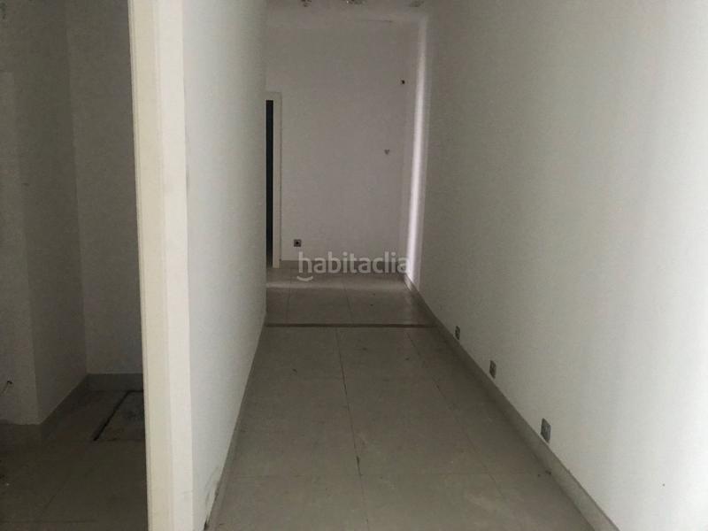 Foto ae37af57-1b99-41e3-a737-4f6a92850f27. Rent business premise in Os Mallos Coruña (A)