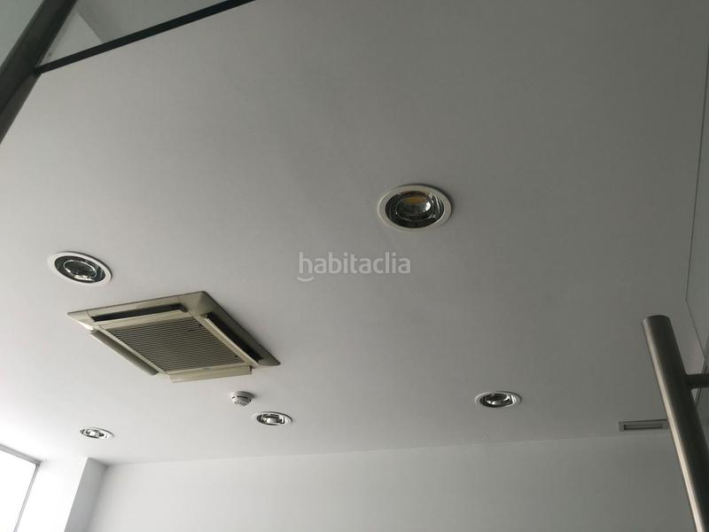 Foto aba89927-61bb-4e16-8bee-2cfd28aed53c. Location local commercial dans Os Mallos Coruña (A)