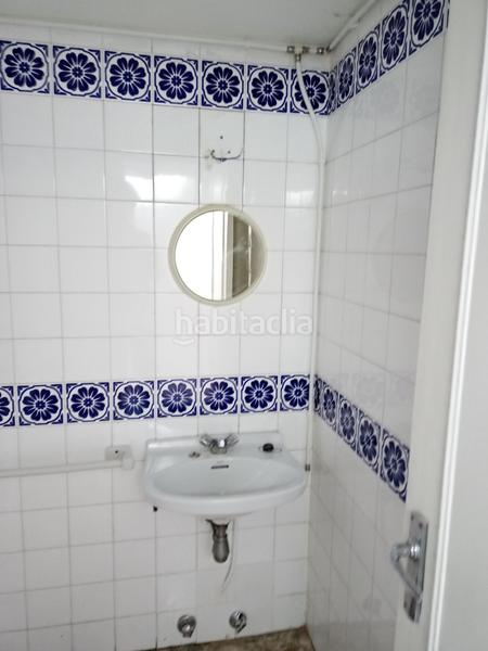 Foto 645a6887-cac8-4565-af2e-3c10abf92bb9. Alquiler local comercial  en juan florez en Coruña (A)