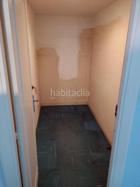 Foto f3dbce6e-37d4-46fa-97e6-90bb145cb378. Alquiler local comercial  en juan florez en Coruña (A)