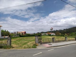 Terrain résidentiel à Pontedeume. 2 fincas situadas en miño y edificables