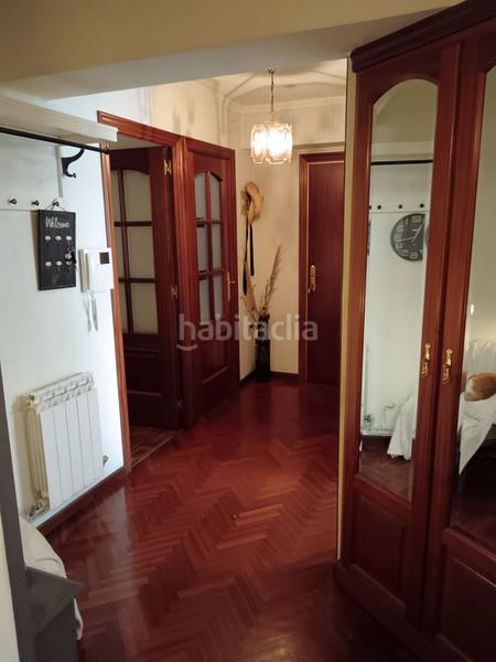 Foto 218189a6-b169-4319-b963-e99fd354a132. Piso en Os Mallos Coruña (A)