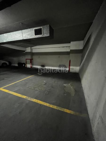 Foto 6d429201-bdfa-4afd-923e-7bf8cf696d2d. Appartamento con parcheggio in Ensanche Coruña (A)