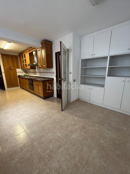 Foto 718863e6-f8cb-44c6-9b49-8e06acf1e4df. Appartamento con parcheggio in Ensanche Coruña (A)